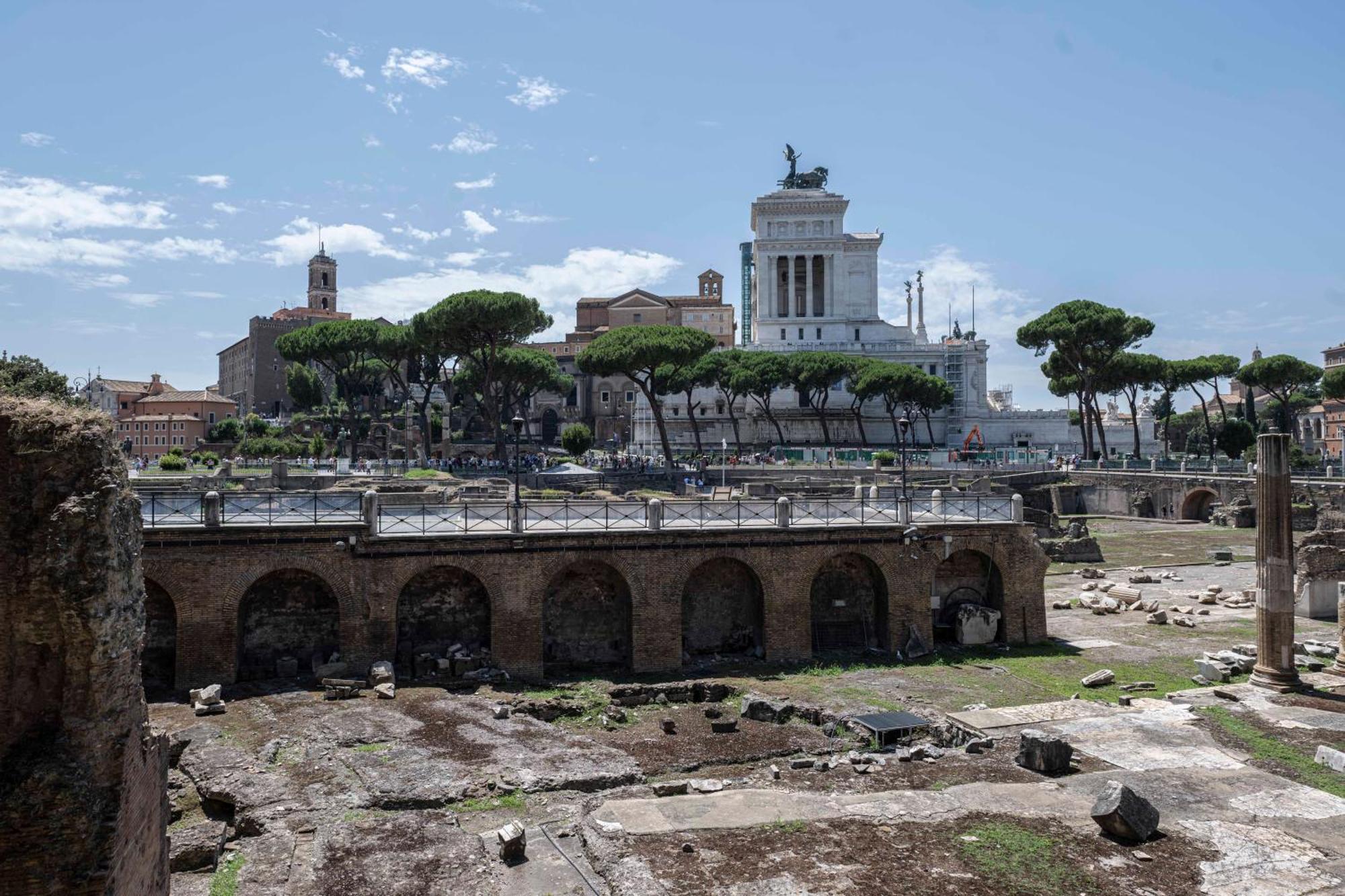 Ibernesi 23 - Fori Imperiali Apartment Rome Bagian luar foto